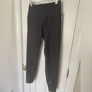 Beyond Yoga shiny leggings EUC XL